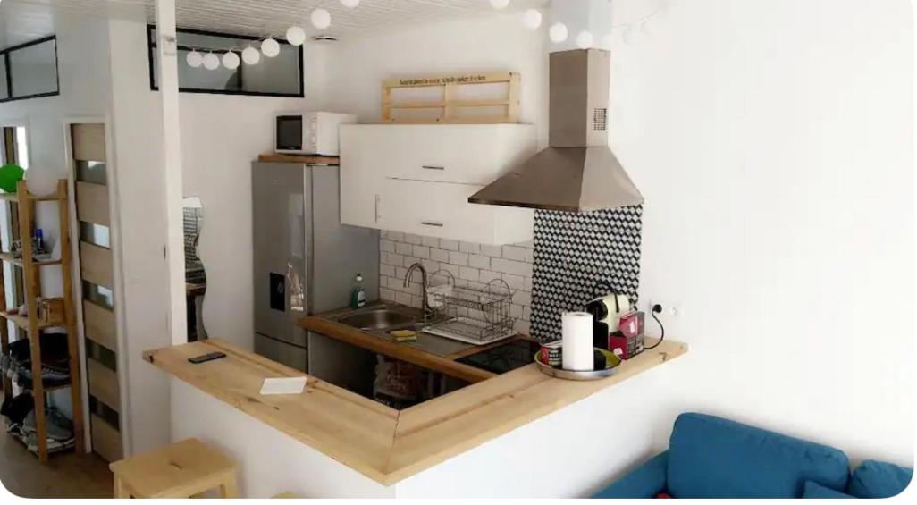 Charmante Maison De Ville Avec Terasse Intime ラ・ロシェル エクステリア 写真